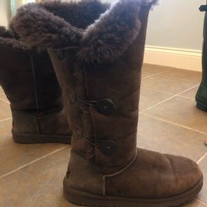 3 Button Bailey Ugg Boot